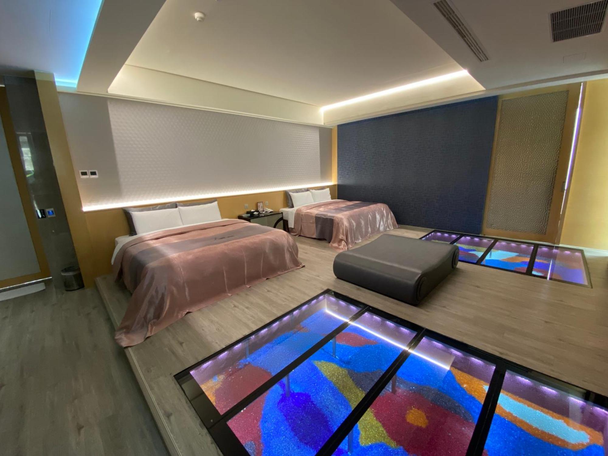 Xiadu Motel Тайчжун Экстерьер фото
