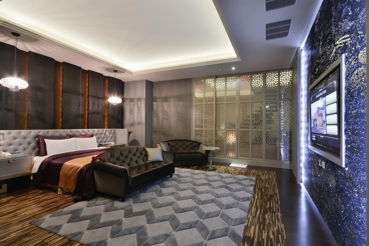 Xiadu Motel Тайчжун Экстерьер фото